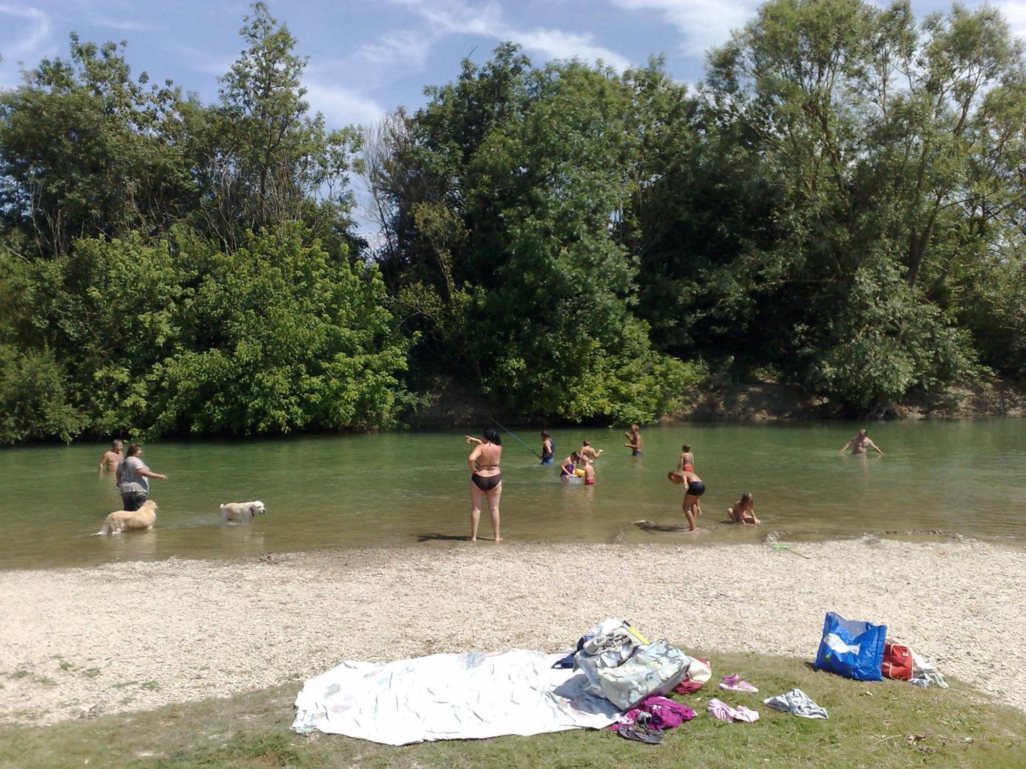 La Grange En Champagne Panzió Hermonville Kültér fotó
